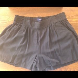 GAP black soft shorts size S
